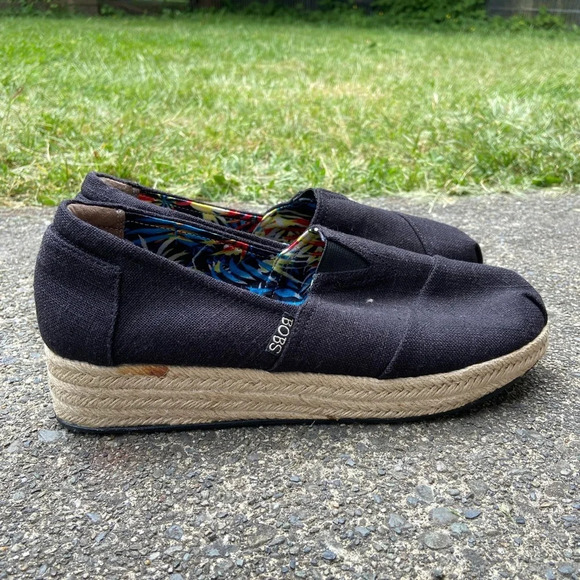 BOBS Skechers Women's Black Espadrilles Wedges Memory Foam Arch Pillow Sz 8.5 - Picture 4 of 9